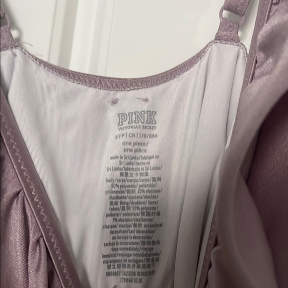 Victoria Secret PINK - Picture 3 of 3